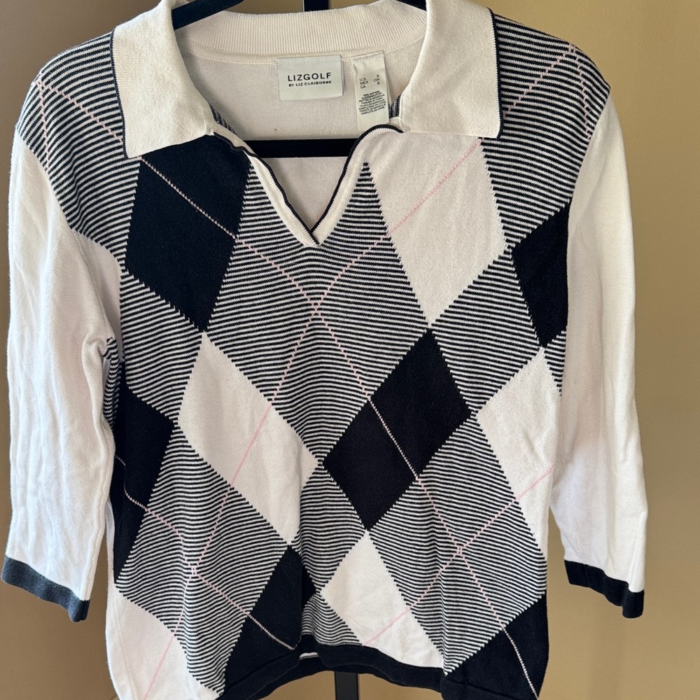 Liz Claiborne Black and White‎ Argyle Sweatshirt